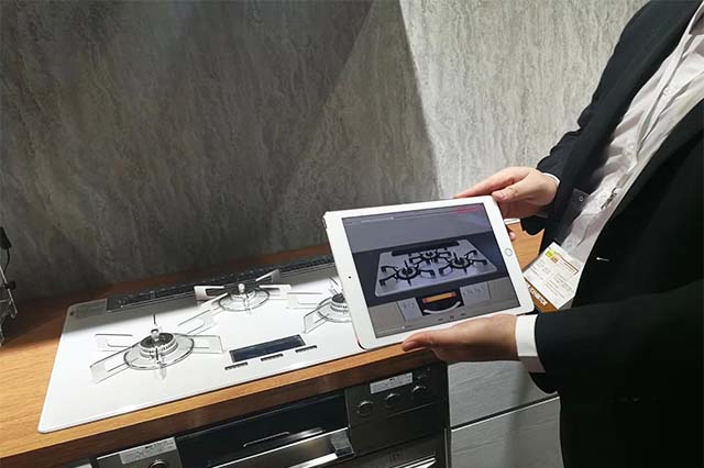 利用AR技术实现增强现实应用的开发教程